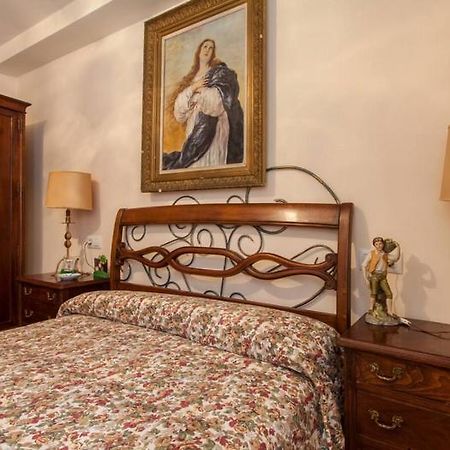Habitacion Piso Compartido Seville Ngoại thất bức ảnh